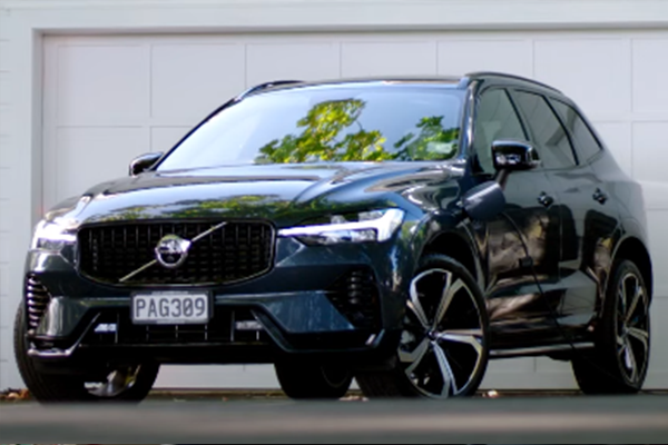 VOLVO
